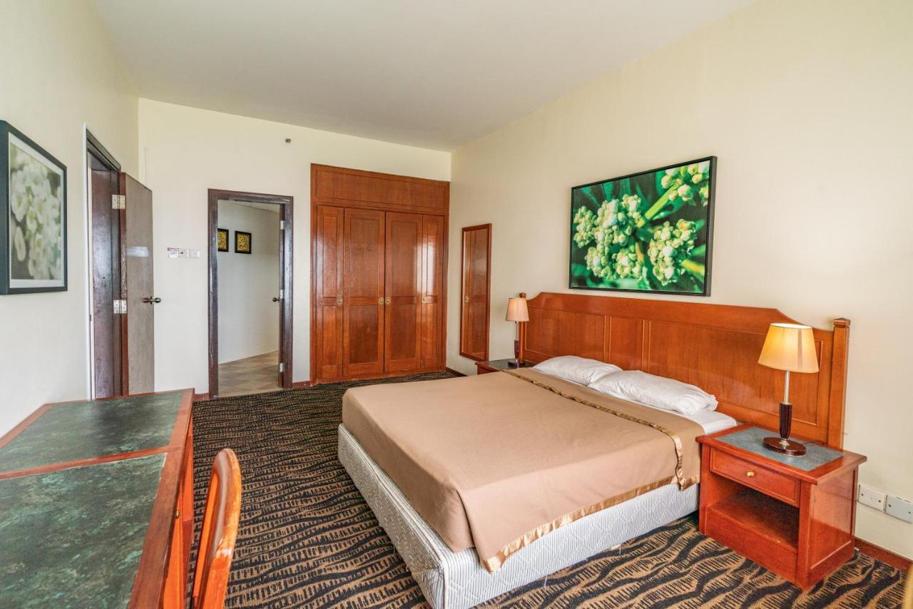 Seaview Deluxe Studio Couples Room S Tanjung Bungah (Penang) Dış mekan fotoğraf