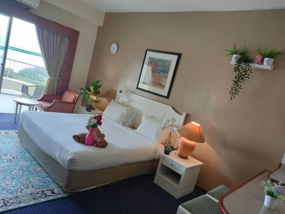 Seaview Deluxe Studio Couples Room S Tanjung Bungah (Penang) Dış mekan fotoğraf